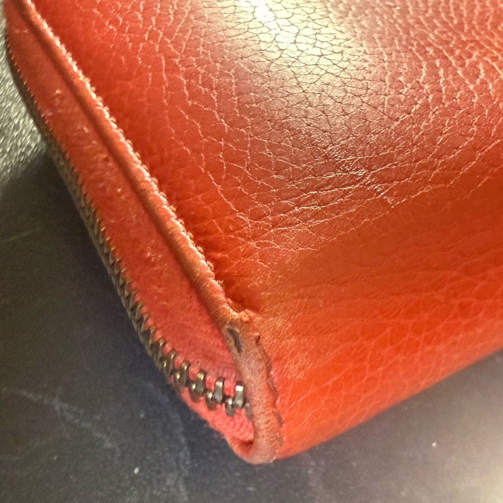 VTG Gucci Orange Leather Wallet with Tassel - Picture 7 of 10